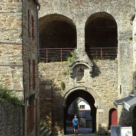 Holiday home Maison Du Petit Fort Dinan
